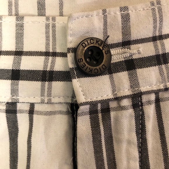 Dickies  💐Black and White Flat Front Shorts - Picture 2 of 7